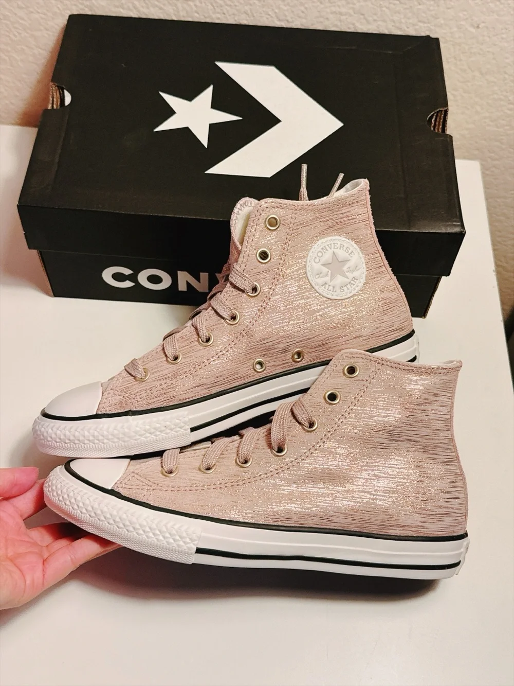 Converse Chuck Taylor All Star High Top Rose Gold Metallic Junior 3 662800C NIB